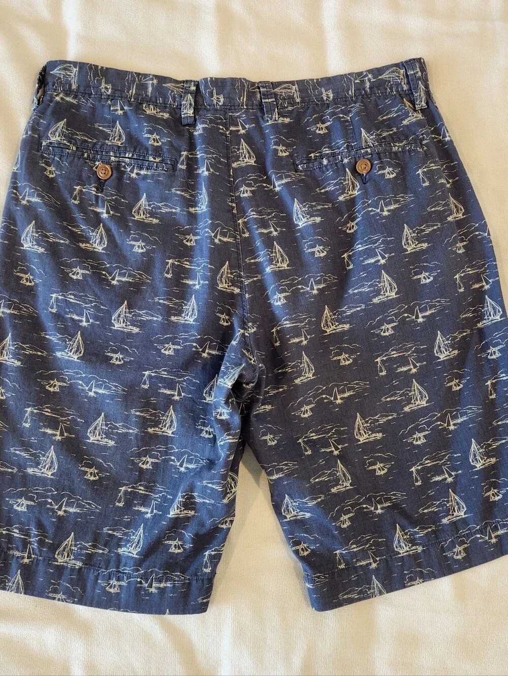Jcrew rivington blue sailboat cotton shorts size 32 J Crew